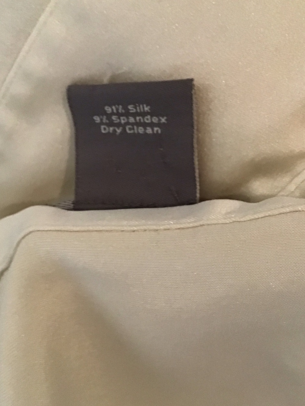 Ann Taylor Silk Button-Down Ivory Shirt 4P - Picture 8 of 8